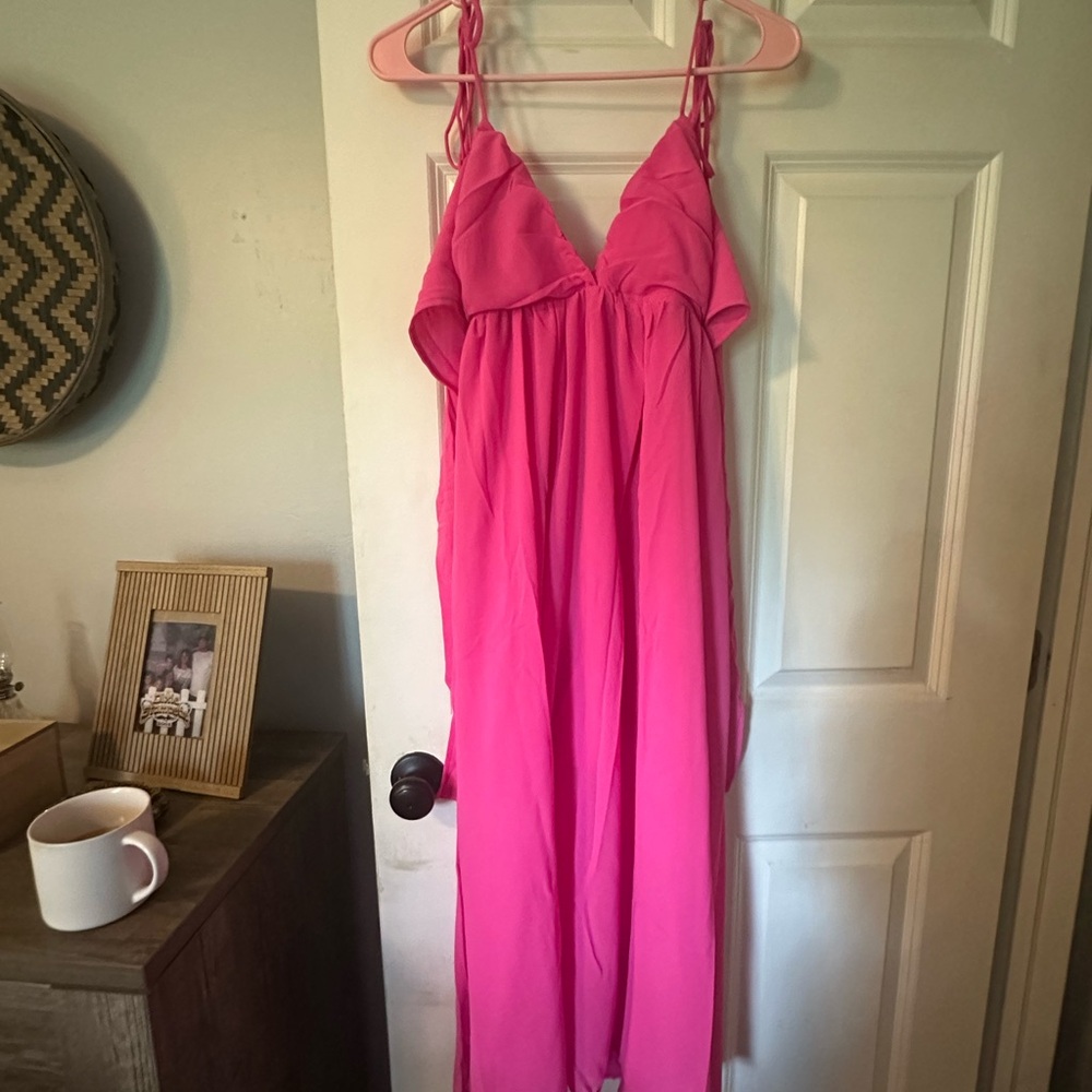 Elegant Pink Midi Dress